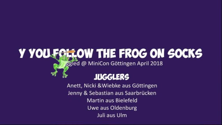 Frog on socks jugglers at MiniCon Göttingen April 2018. - Passing Zone